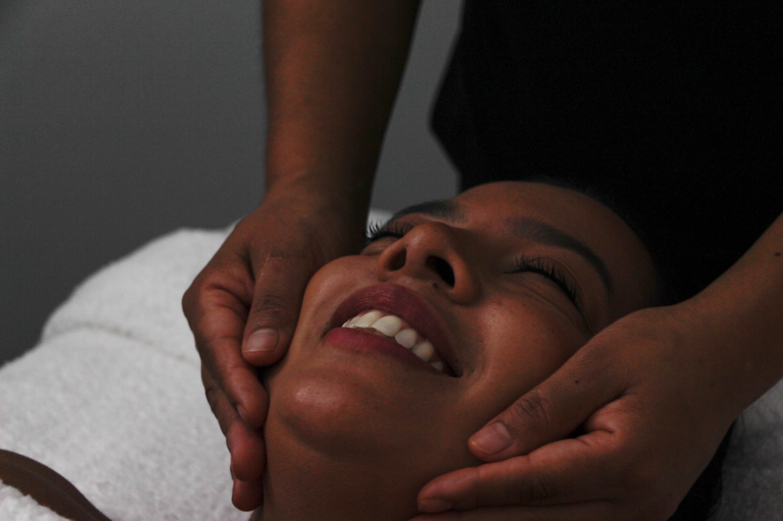 Masaje facial en Corporea